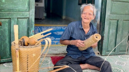 Đàn Cha pi, nhạc cụ truyền thống của đồng bào Raglai đang trở thành điểm nhấn thu hút du khách.