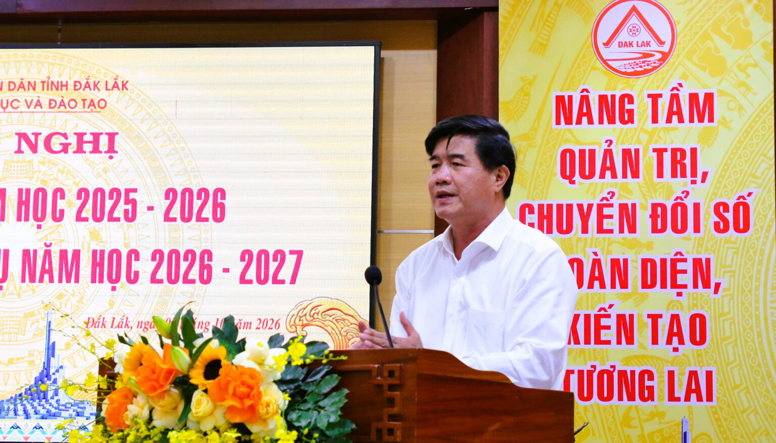 Phó Chủ tịch UBND tỉnh Nguyễn Thiên Văn phát biểu chỉ đạo. (Ảnh: Thành Tâm) a-van.jpg