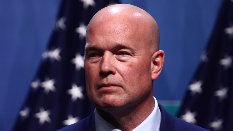 Đặc phái viên Mỹ tại NATO Matthew Whitaker.