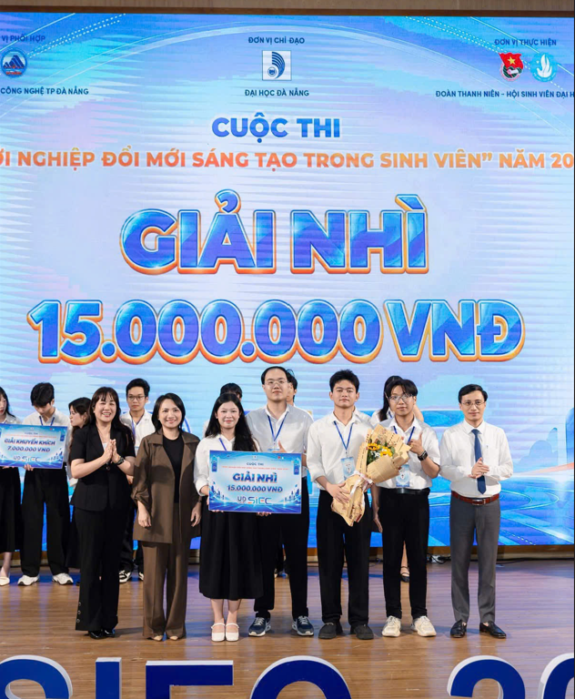 Dự án CarehomeAI đoạt giải Nhì tại vòng chung kết Cuộc thi Khởi nghiệp Đổi mới Sáng tạo trong Sinh viên năm 2026 do Đại học Đà Nẵng tổ chức. sinh-vien-nckh.png